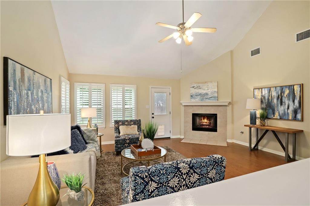 1806 Paradise Ridge Dr Property Photo 3