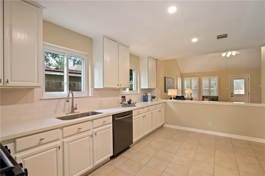 1806 Paradise Ridge Dr Property Photo 6