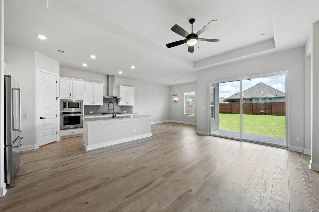 106 Nandina Path Property Photo 4
