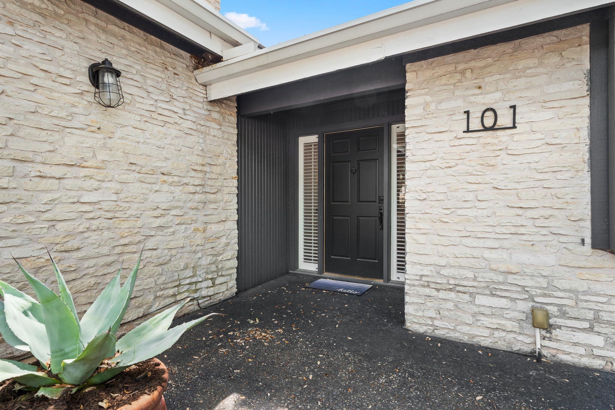 101 Explorer Cv Property Photo 7