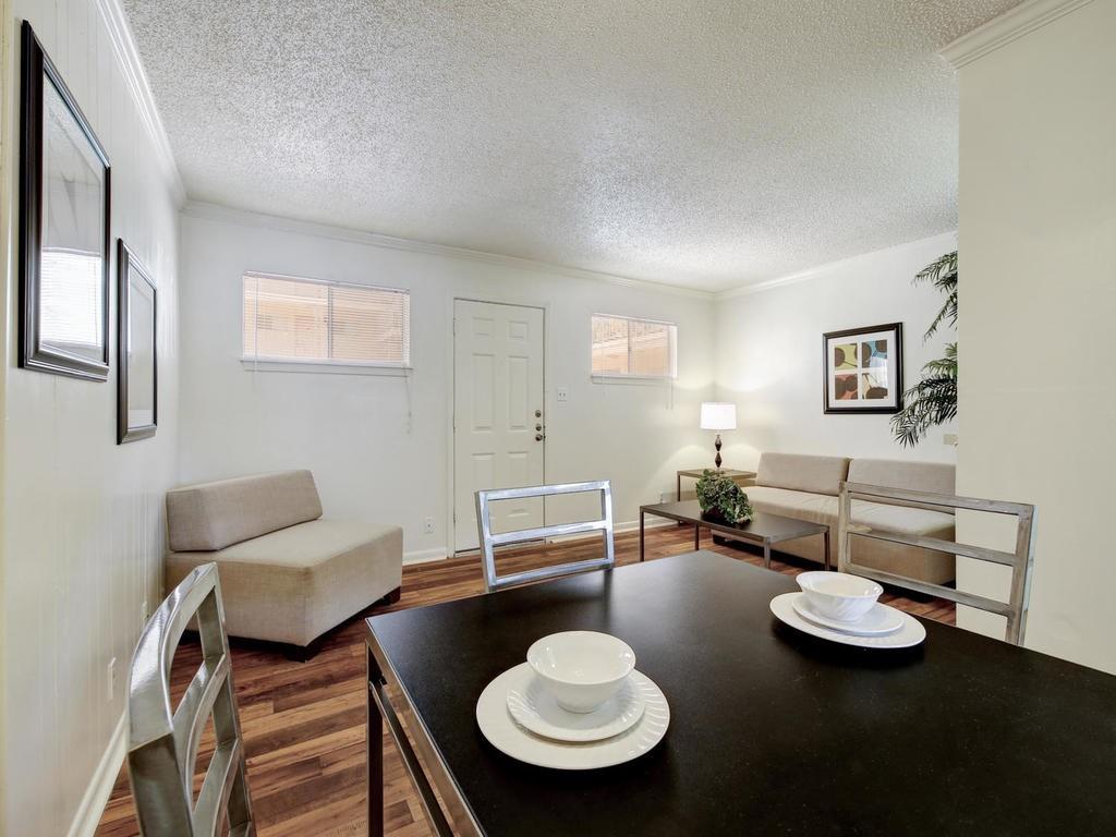 4539 Guadalupe St #2b Property Photo 15