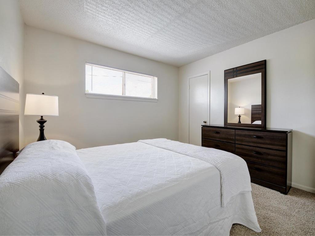 4539 Guadalupe St #2b Property Photo 25