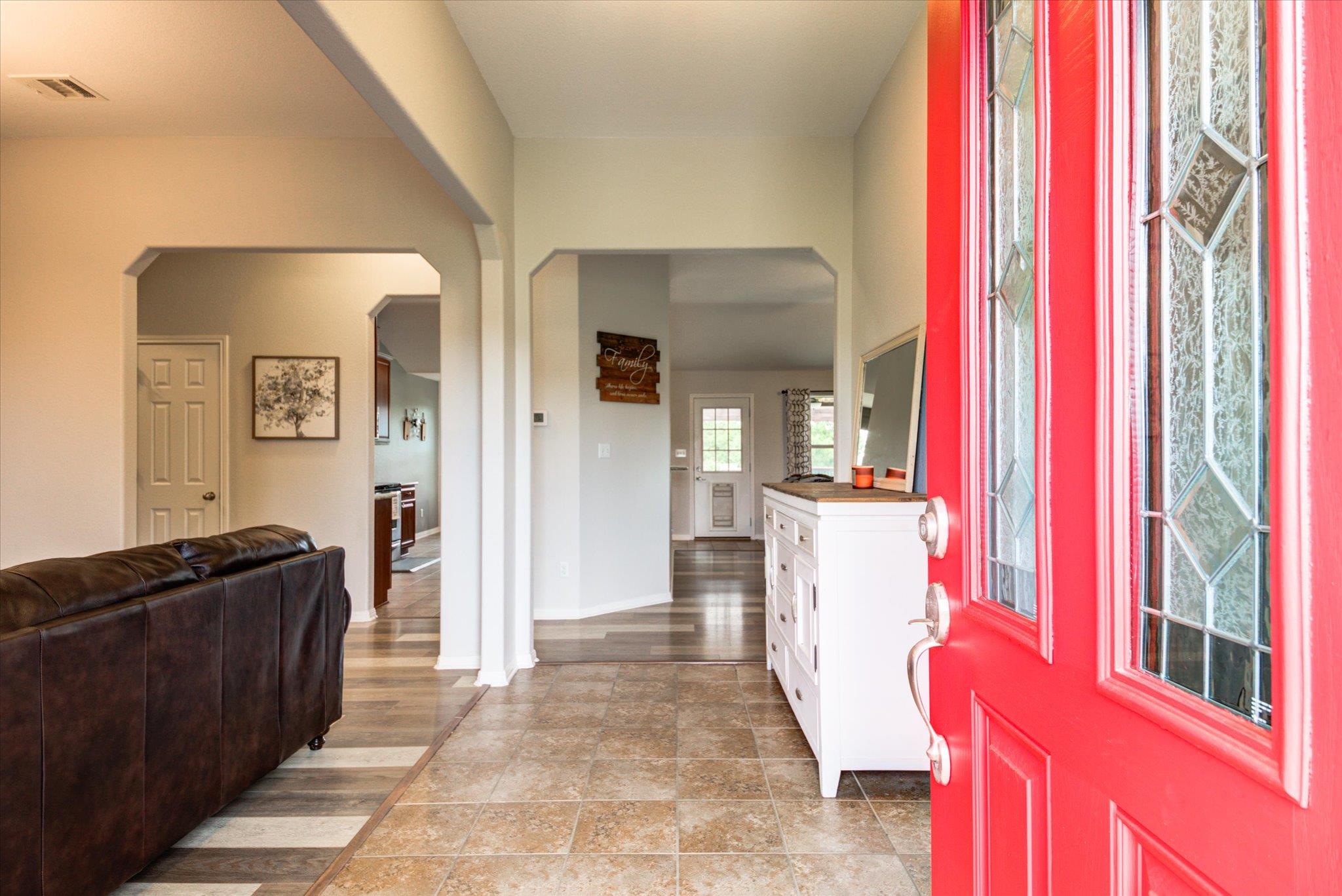 109 S Santa Fe Trl Property Photo 6