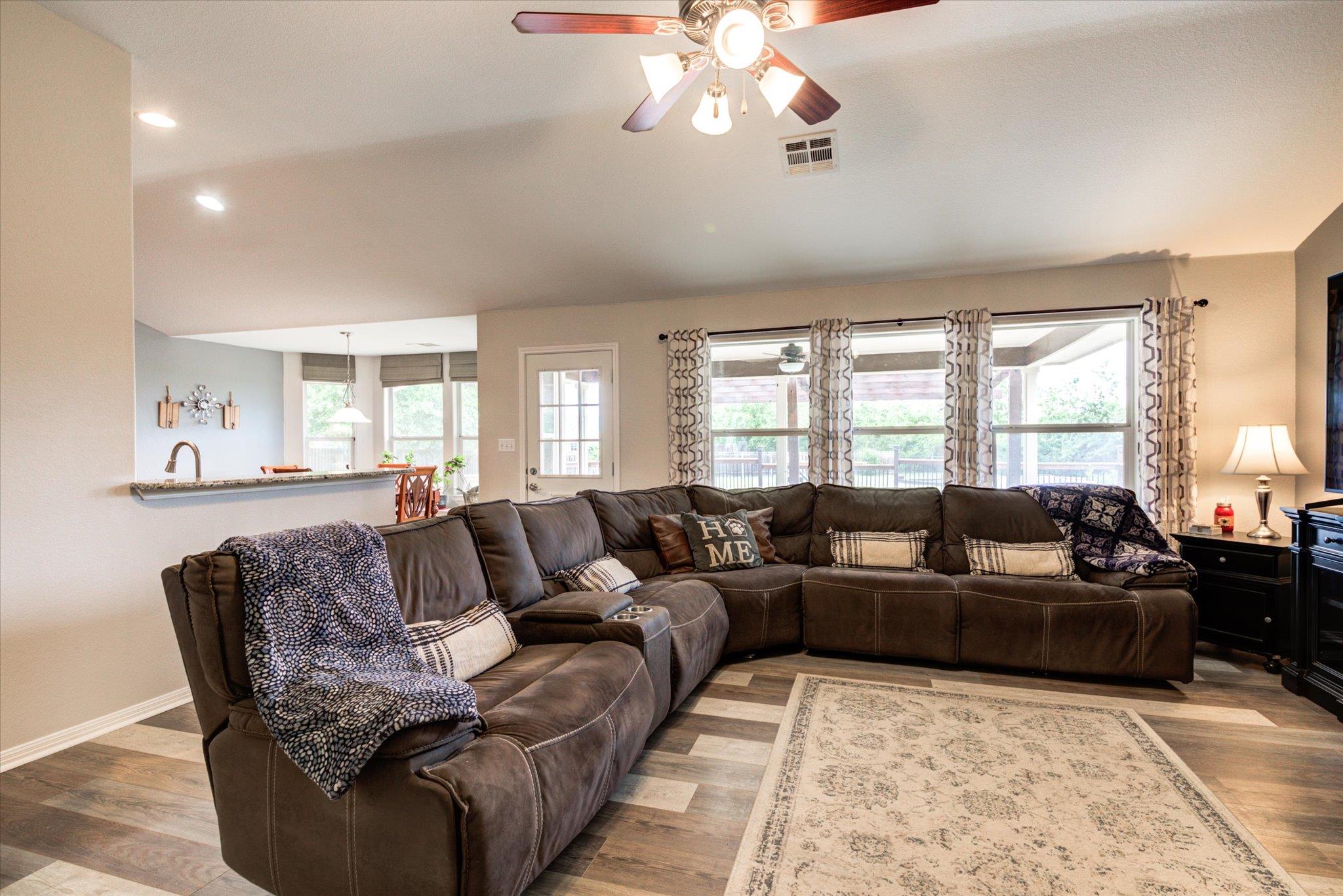 109 S Santa Fe Trl Property Photo 11