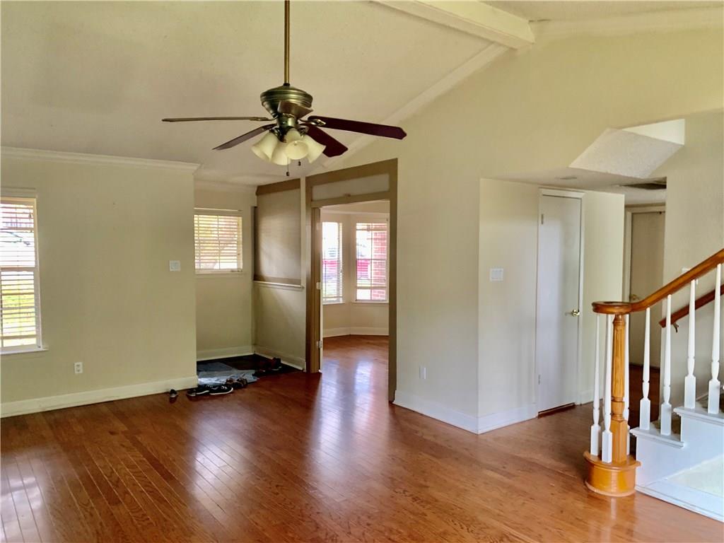 8407 Spring Valley Dr Property Photo 8