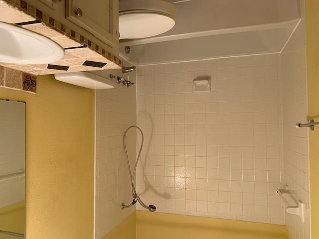 8407 Spring Valley Dr Property Photo 9