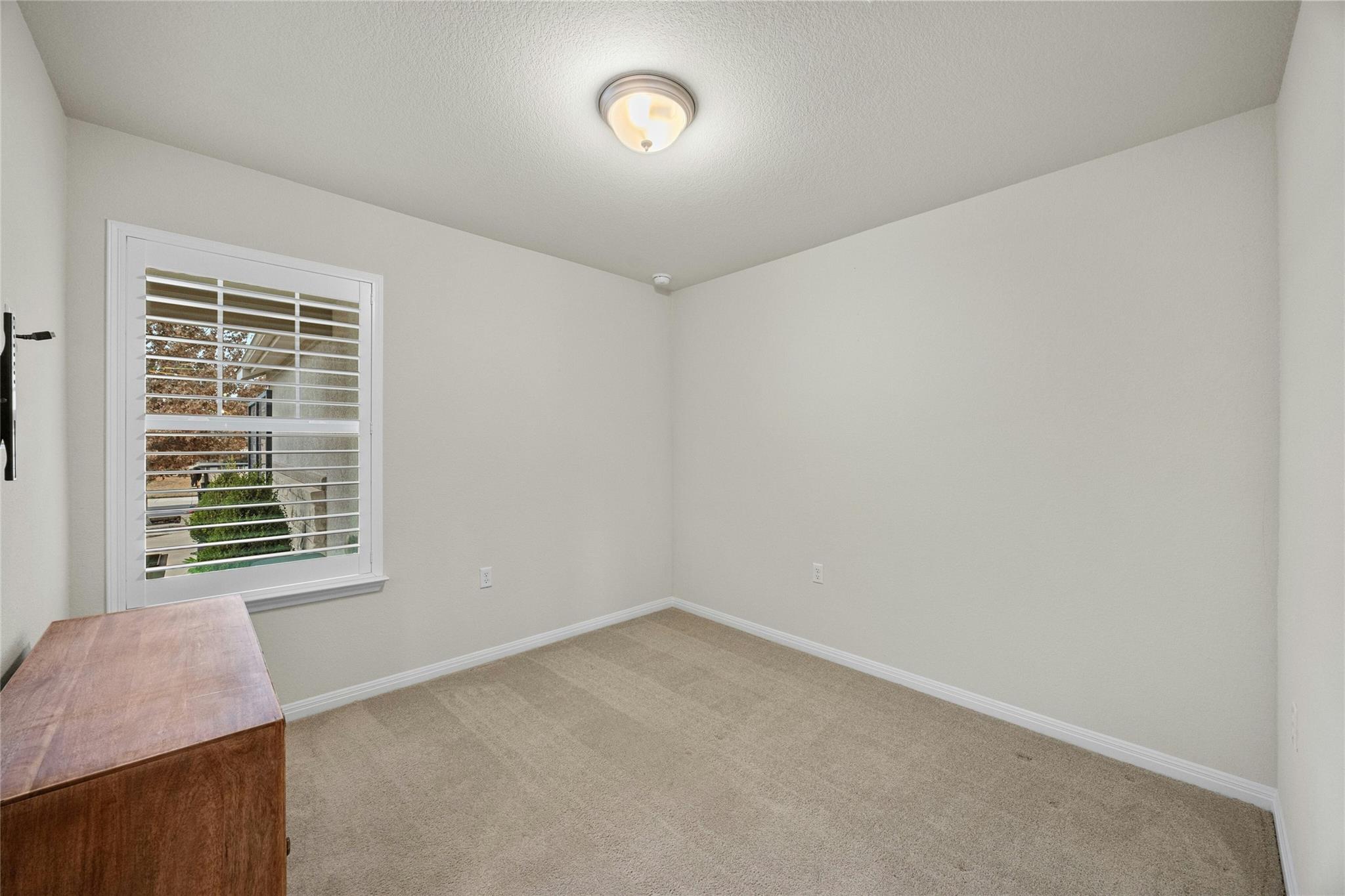 324 Brenham Pass Property Photo 13