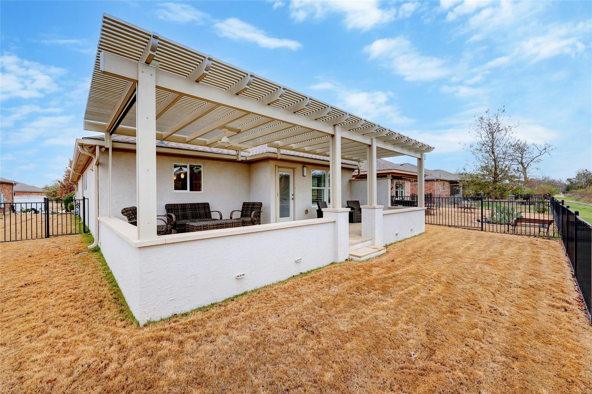 324 Brenham Pass Property Photo 30