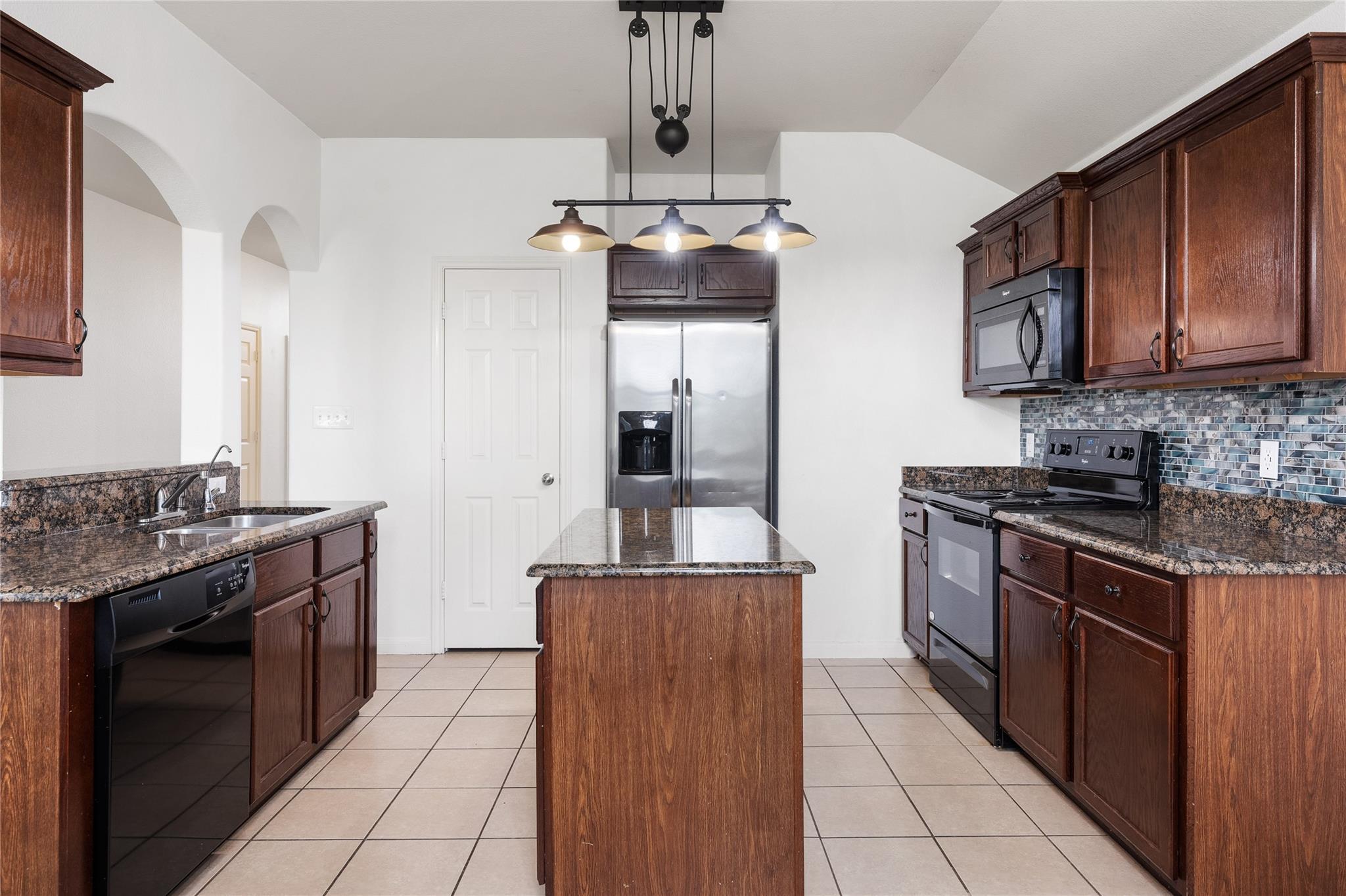 13316 Nelson Houser St Property Photo 6