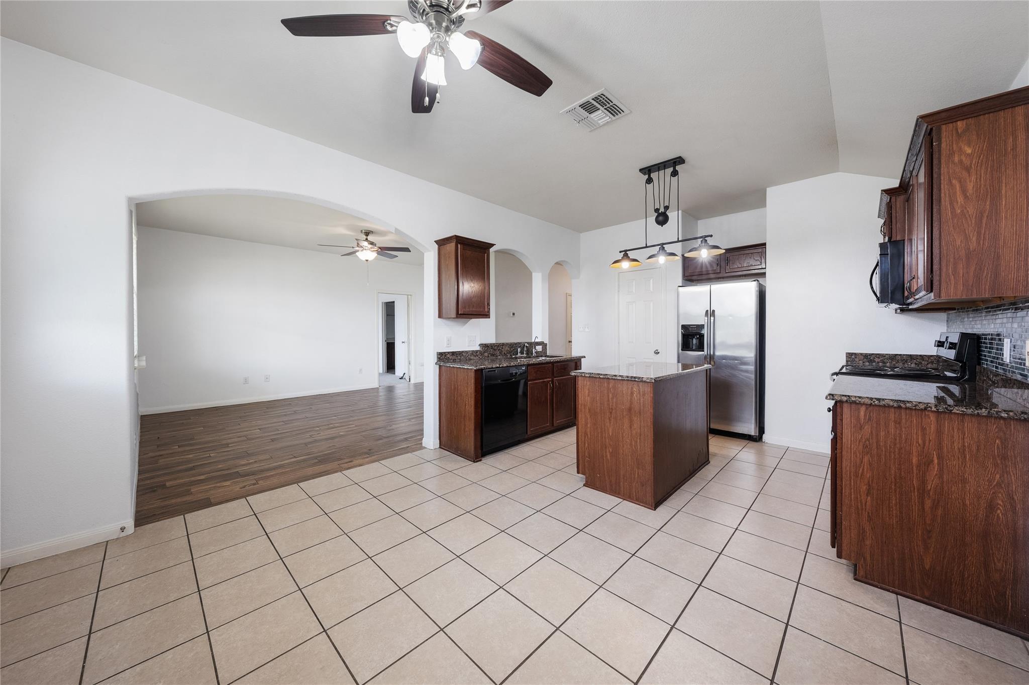 13316 Nelson Houser St Property Photo 8
