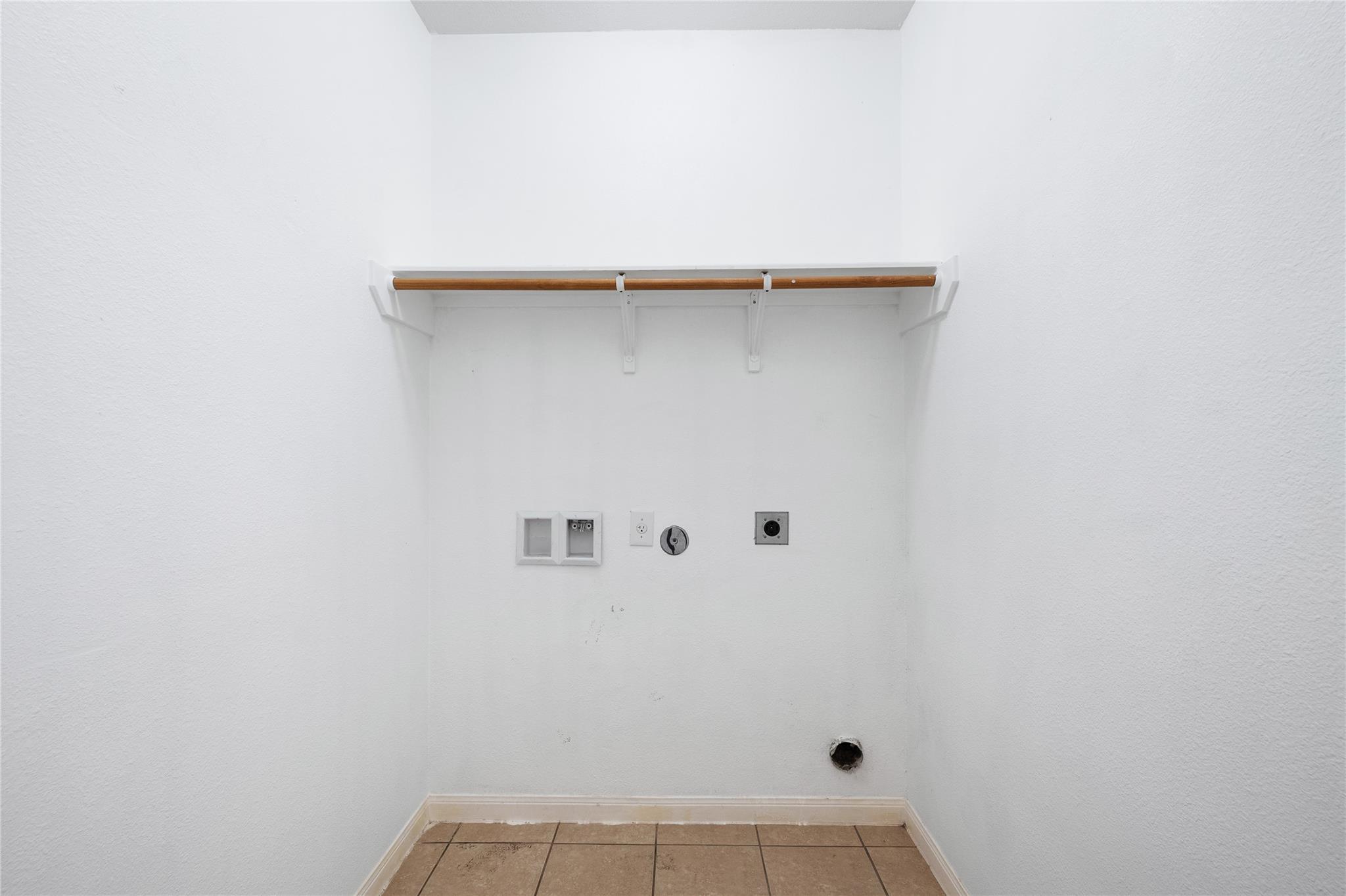 13316 Nelson Houser St Property Photo 17