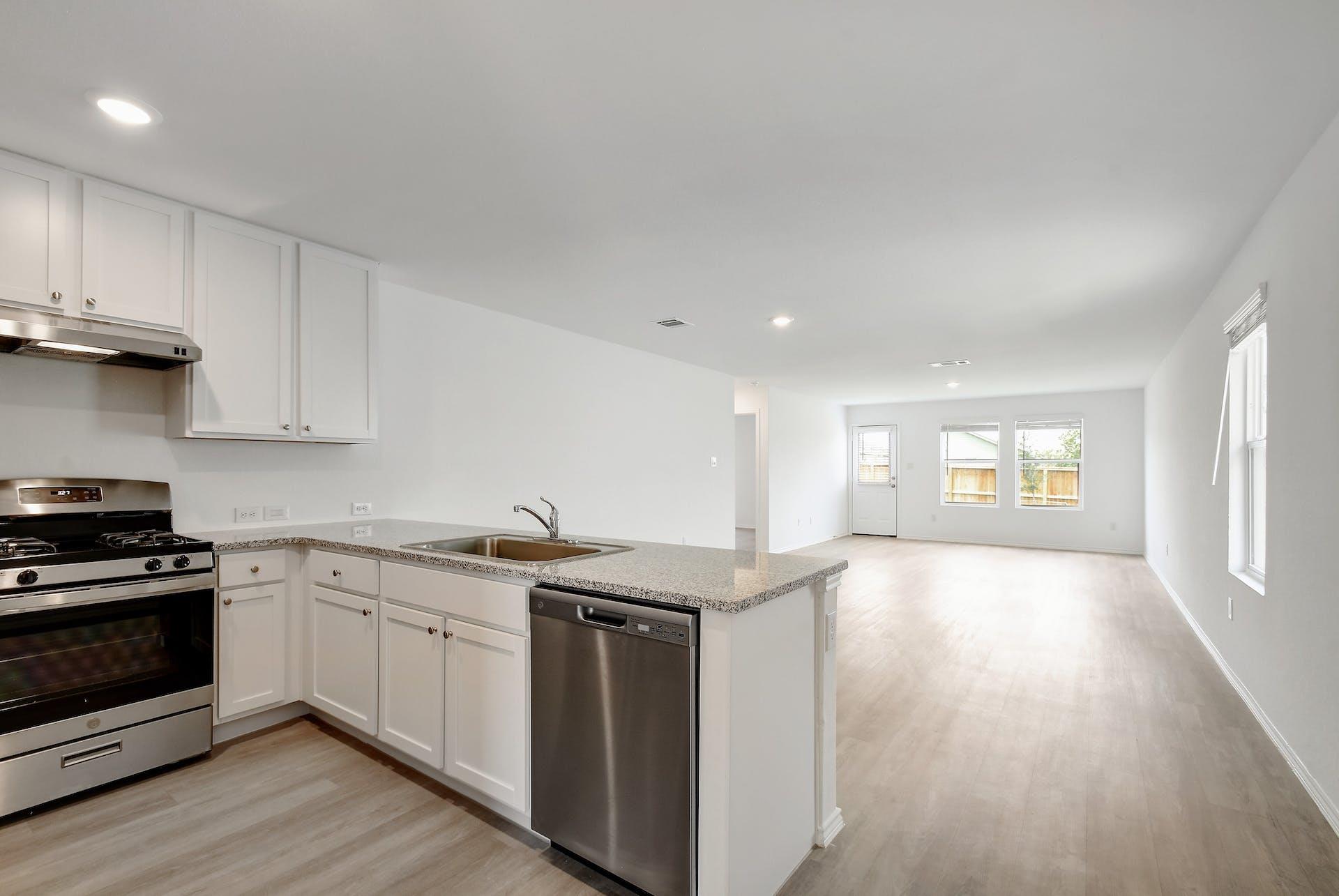 6515 Arid Way Property Photo 4