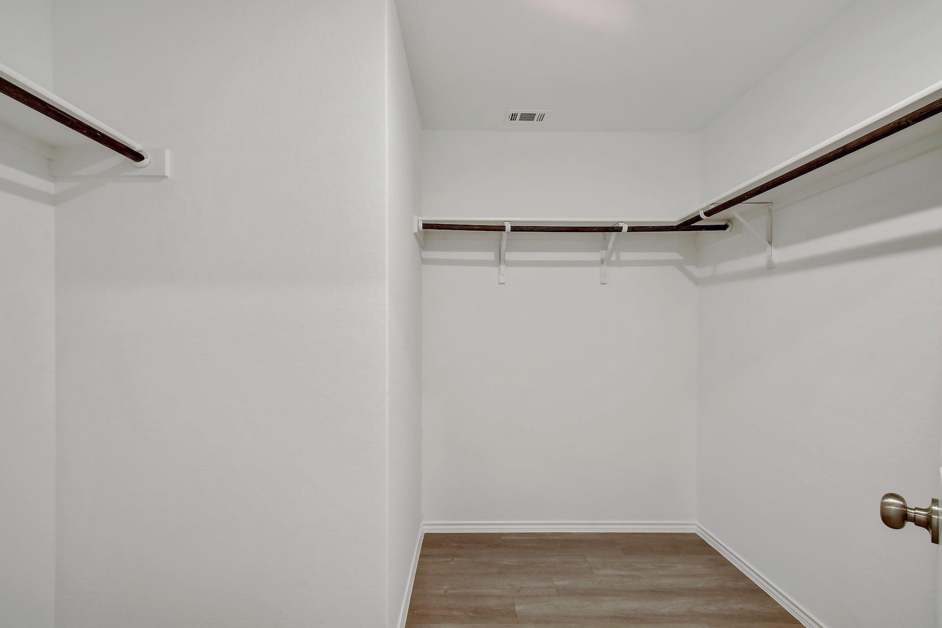 6515 Arid Way Property Photo 16