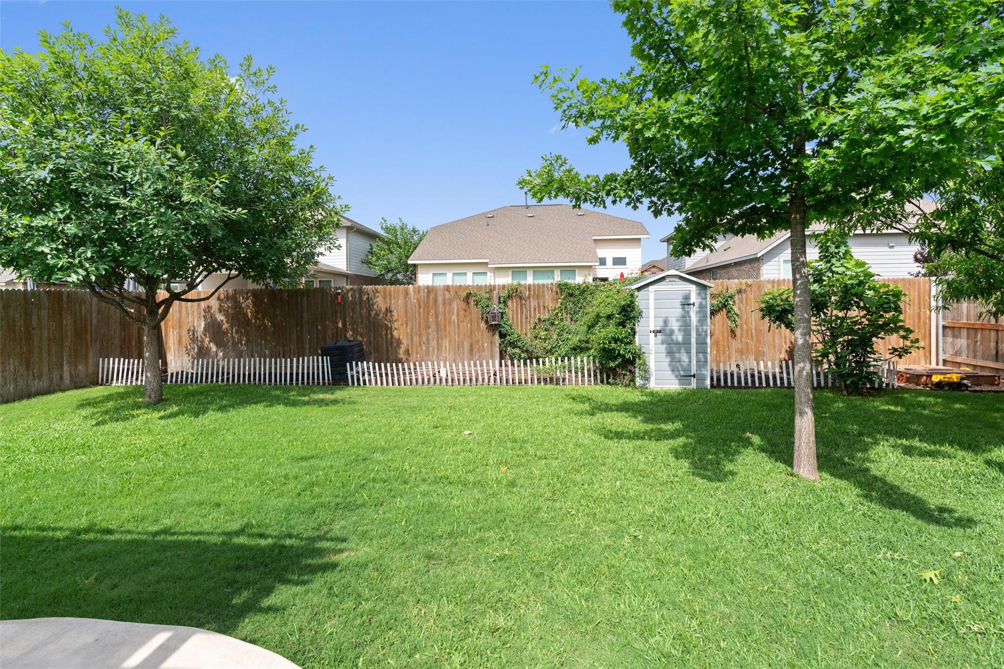 8058 Arezzo Dr Property Photo 34