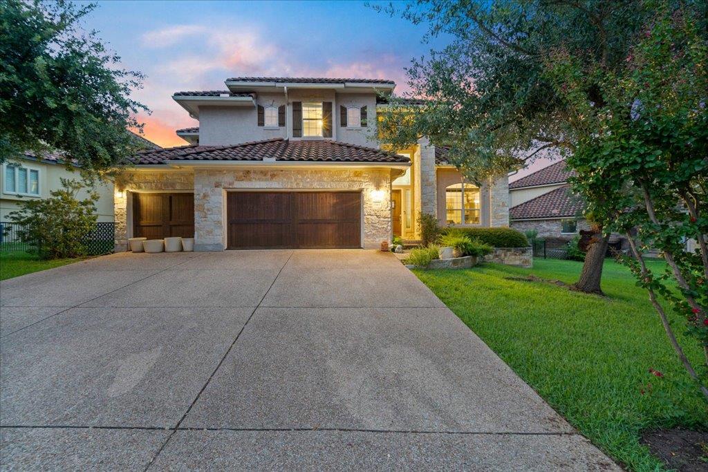 7121557 Property Photo 1