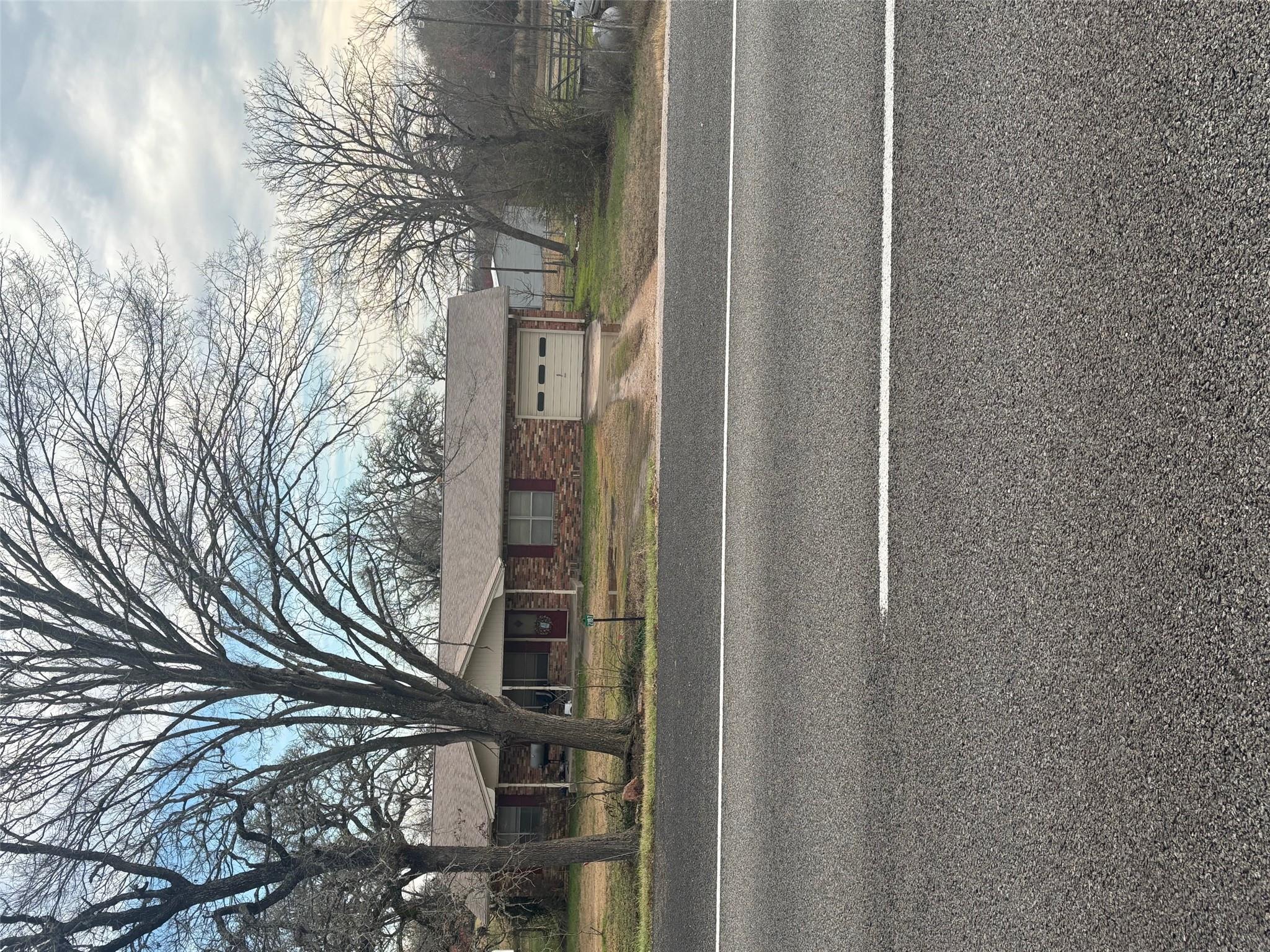 2187 - 2201 W Highway 290 Property Photo