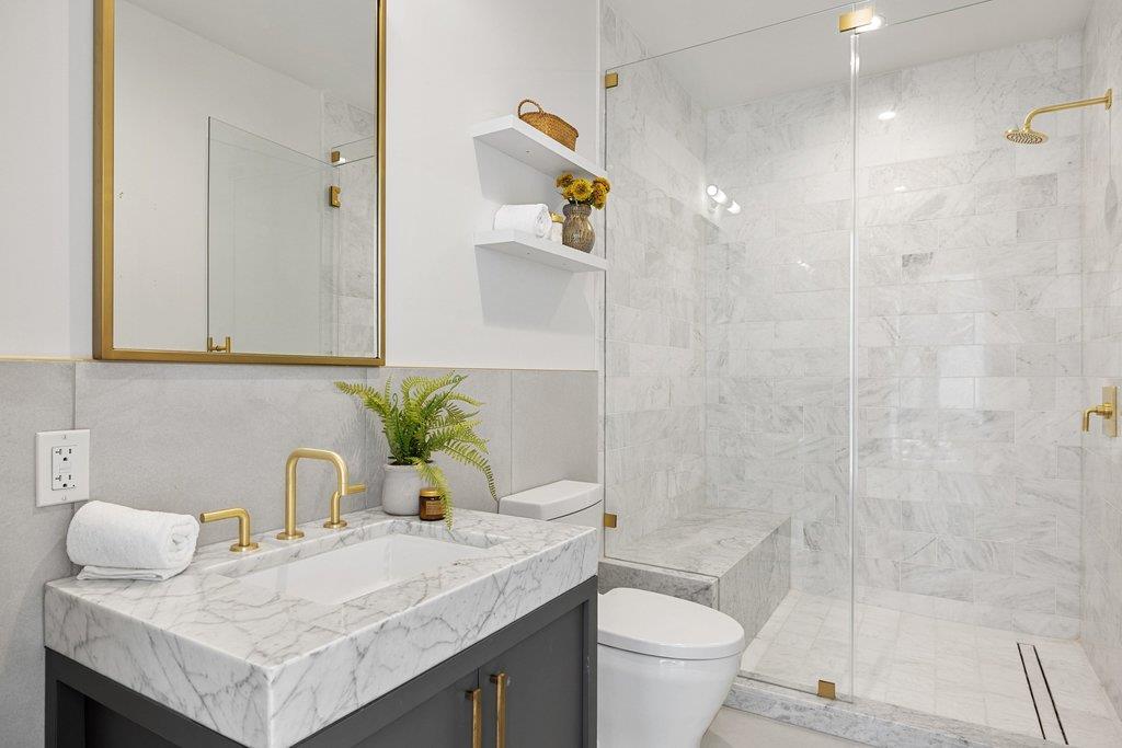 70 Rainey St #3203 Property Photo 13