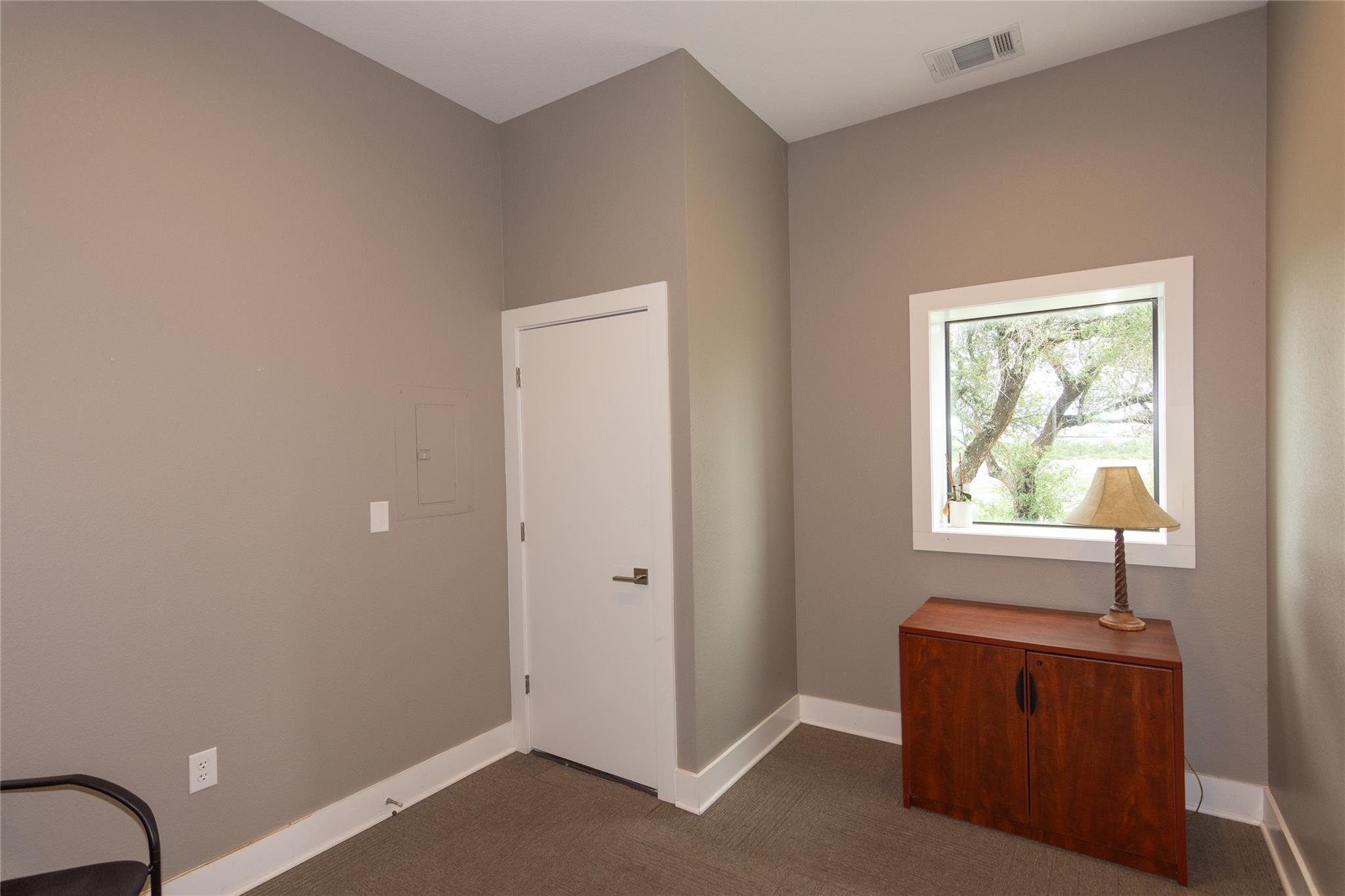 275 Frog Pond Ln Property Photo 11