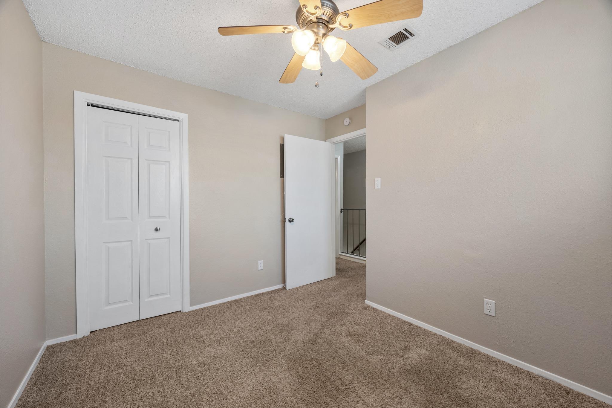 8400 Jamestown Dr #426 Property Photo 26