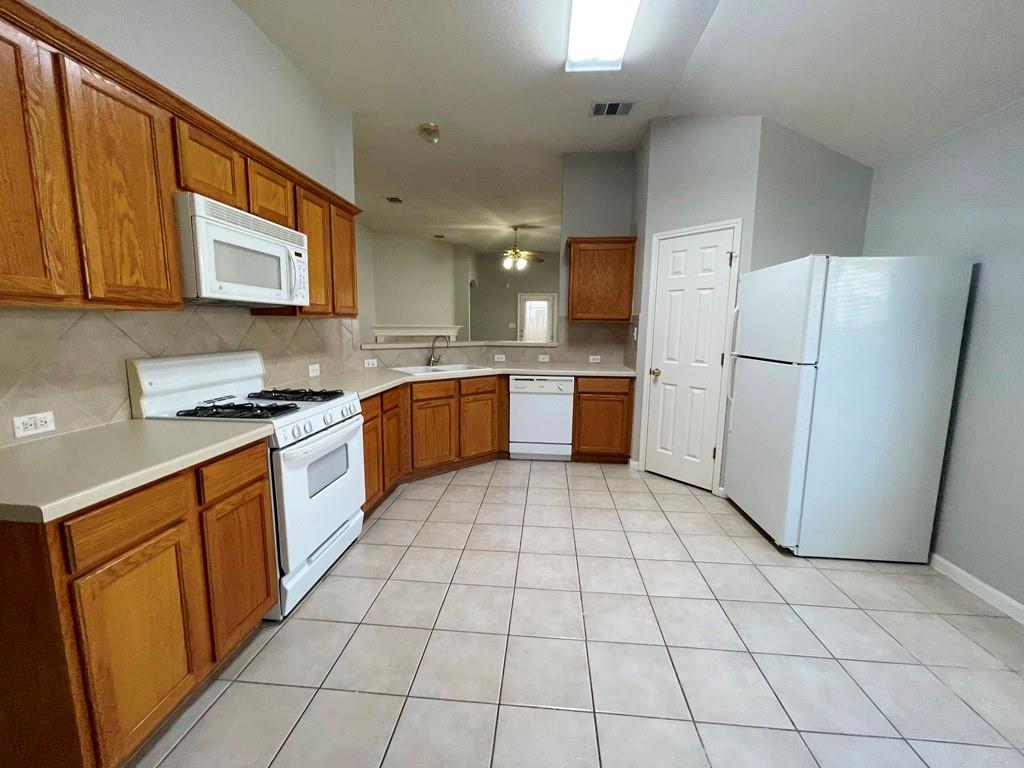 2305 Bakers Way Property Photo 8