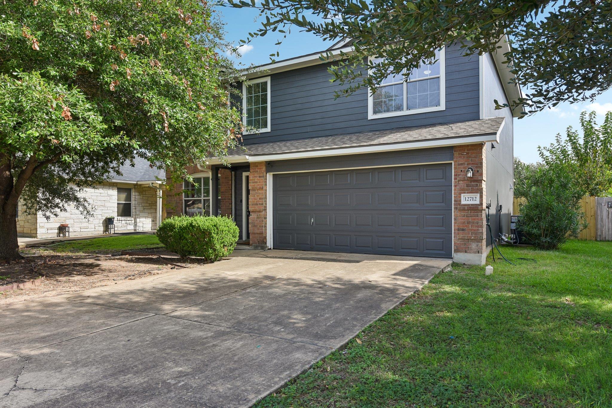12712 Ring Dr Property Photo 1