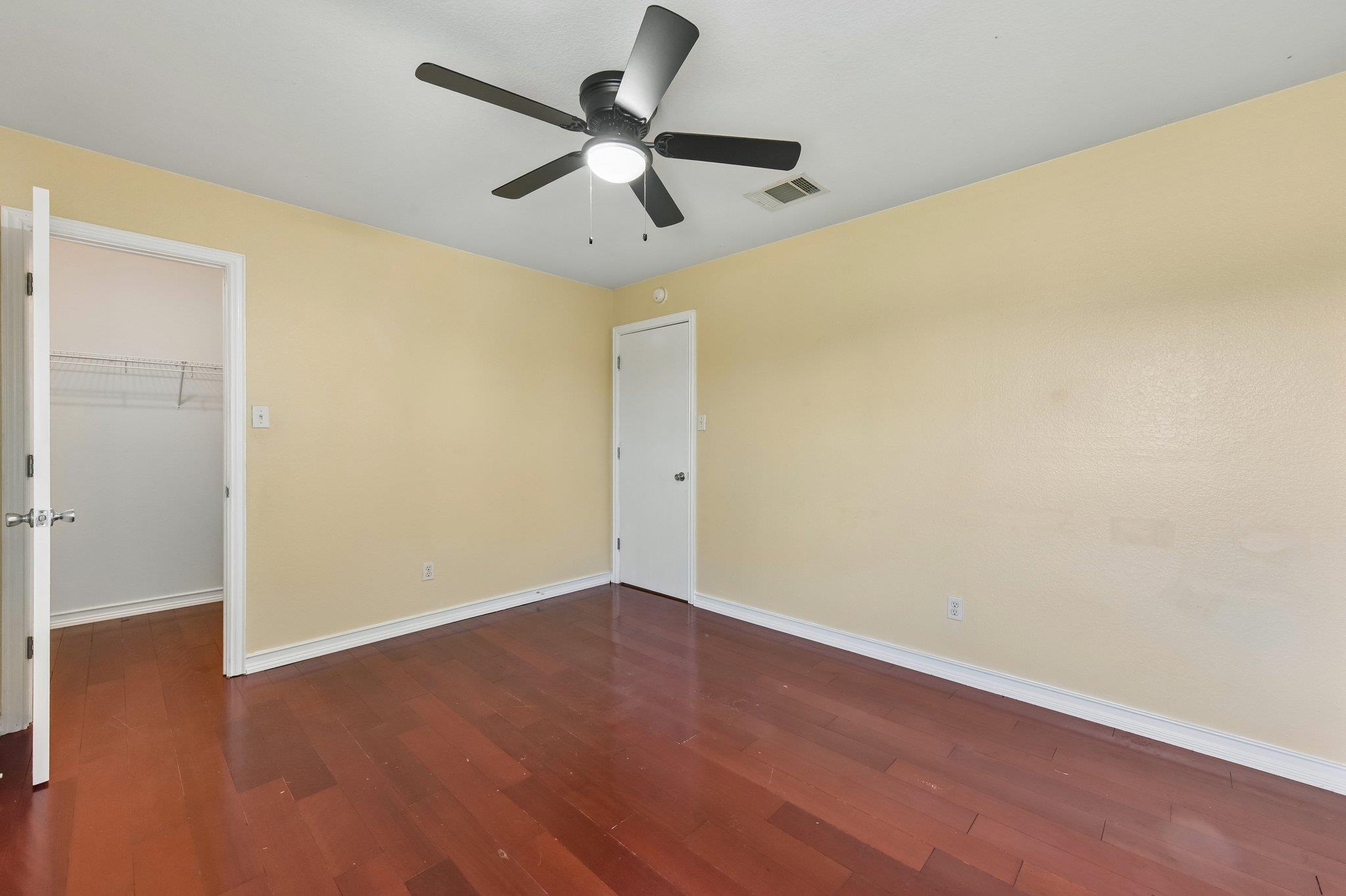 12712 Ring Dr Property Photo 14