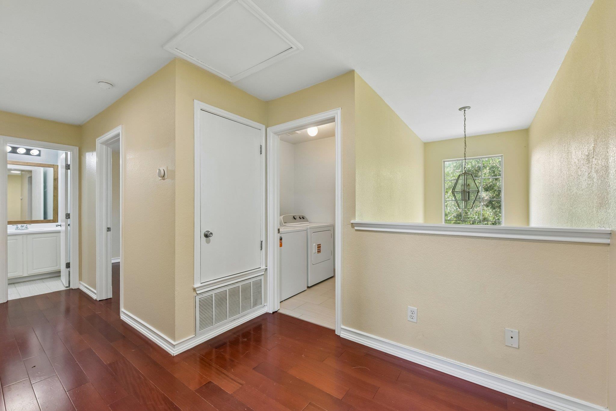 12712 Ring Dr Property Photo 22