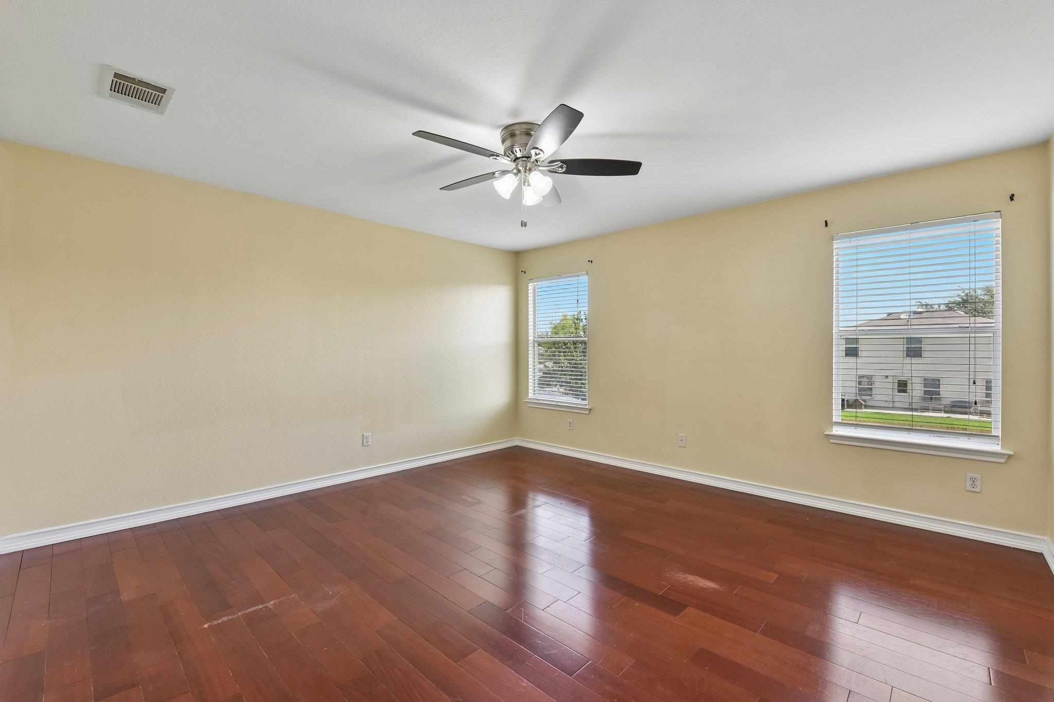 12712 Ring Dr Property Photo 23