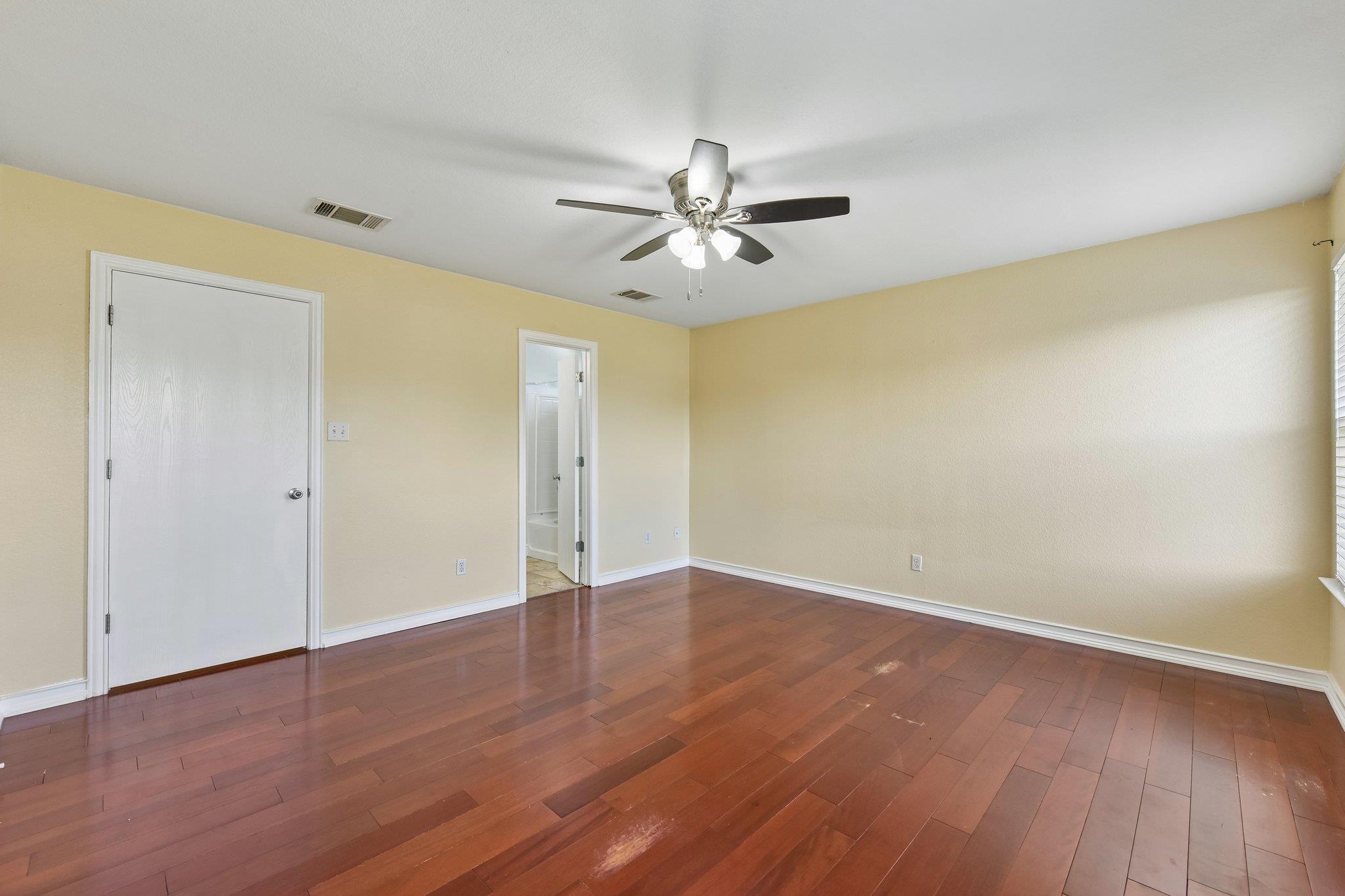 12712 Ring Dr Property Photo 26