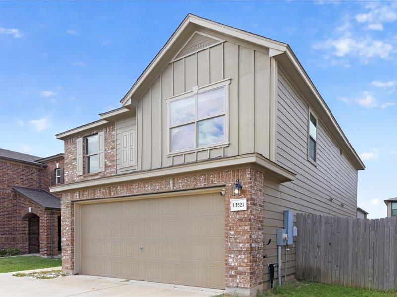 13521 Martha Washington Pl Property Photo 4