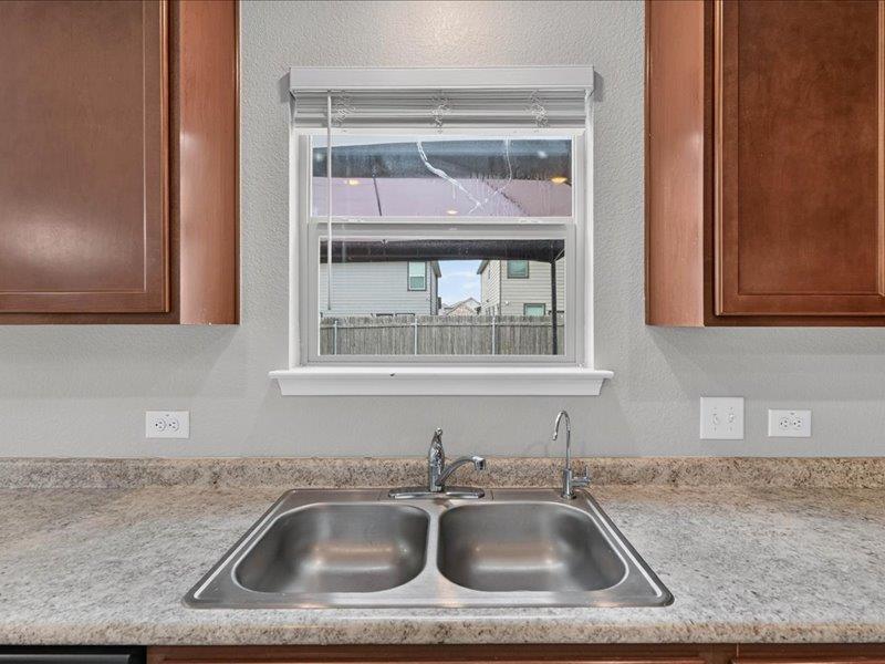 13521 Martha Washington Pl Property Photo 18