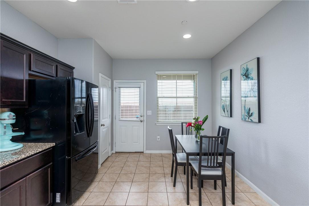 2880 Donnell Dr #3701 Property Photo 4