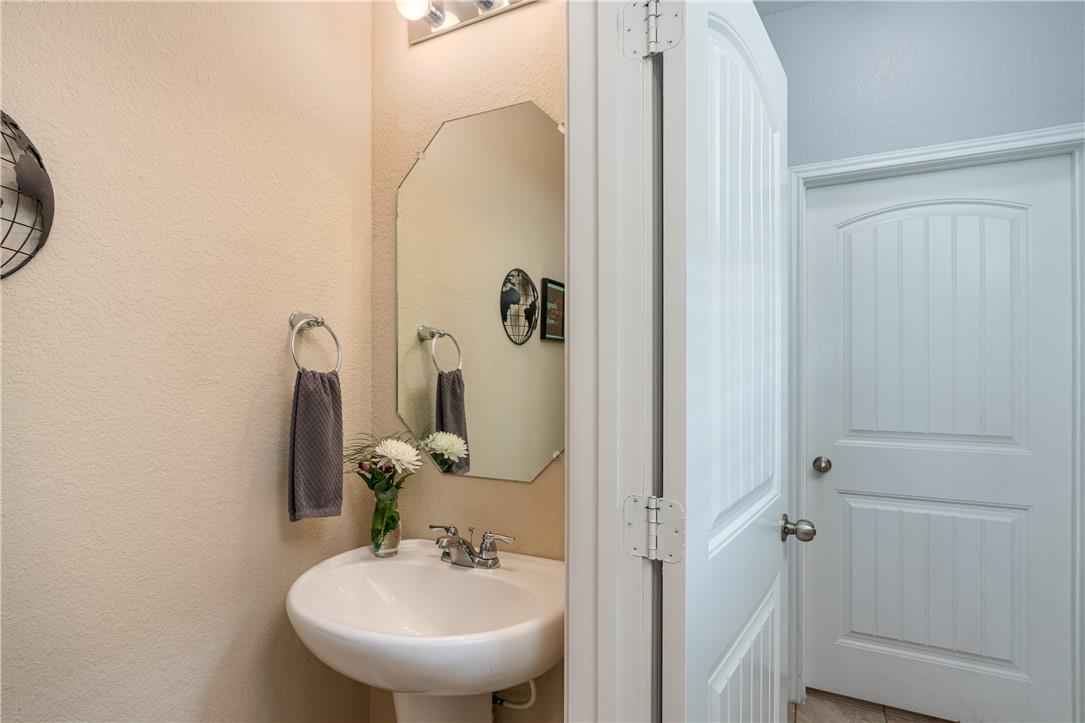 2880 Donnell Dr #3701 Property Photo 6