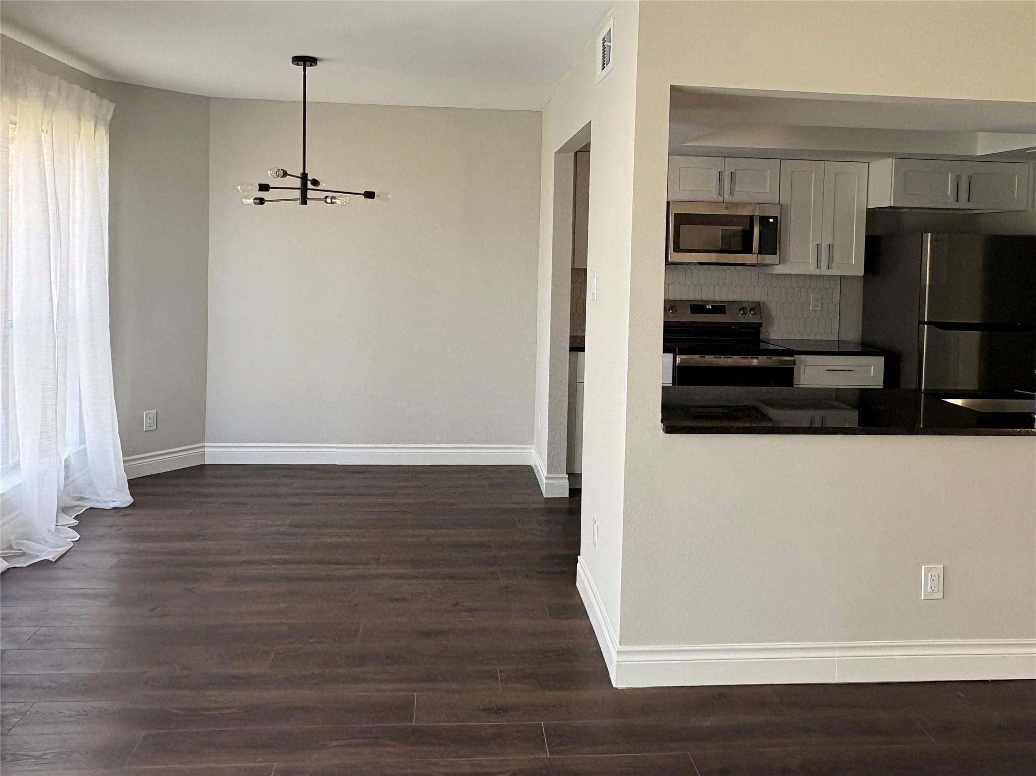 13335 Water Oak Ln #b Property Photo 5