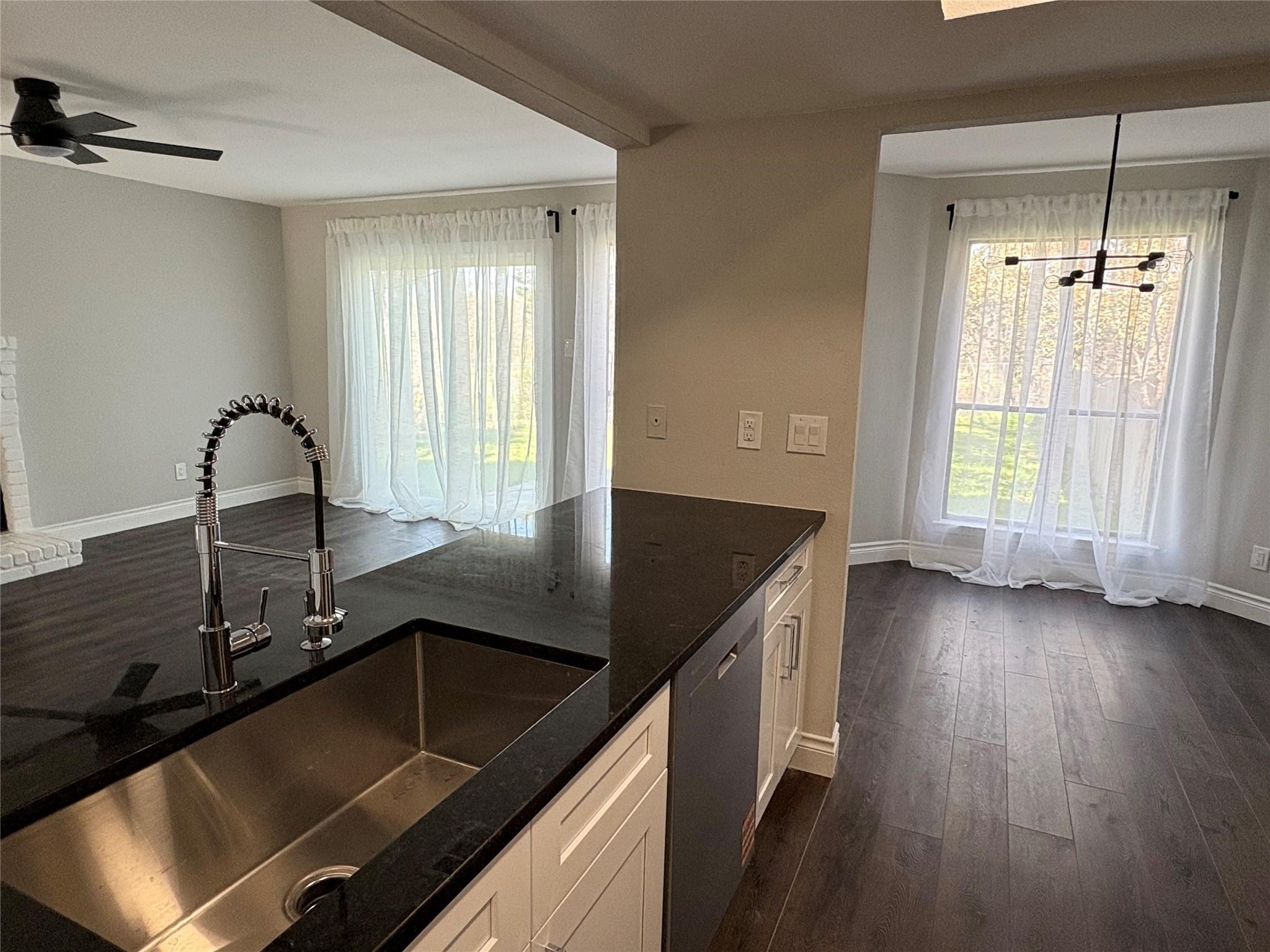 13335 Water Oak Ln #b Property Photo 8