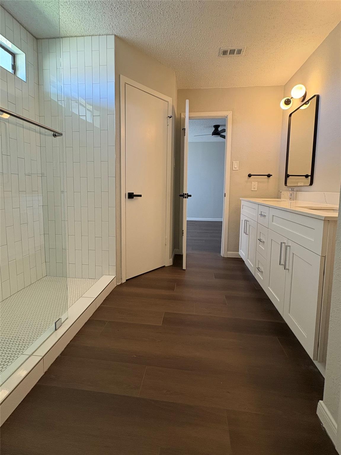 13335 Water Oak Ln #b Property Photo 13