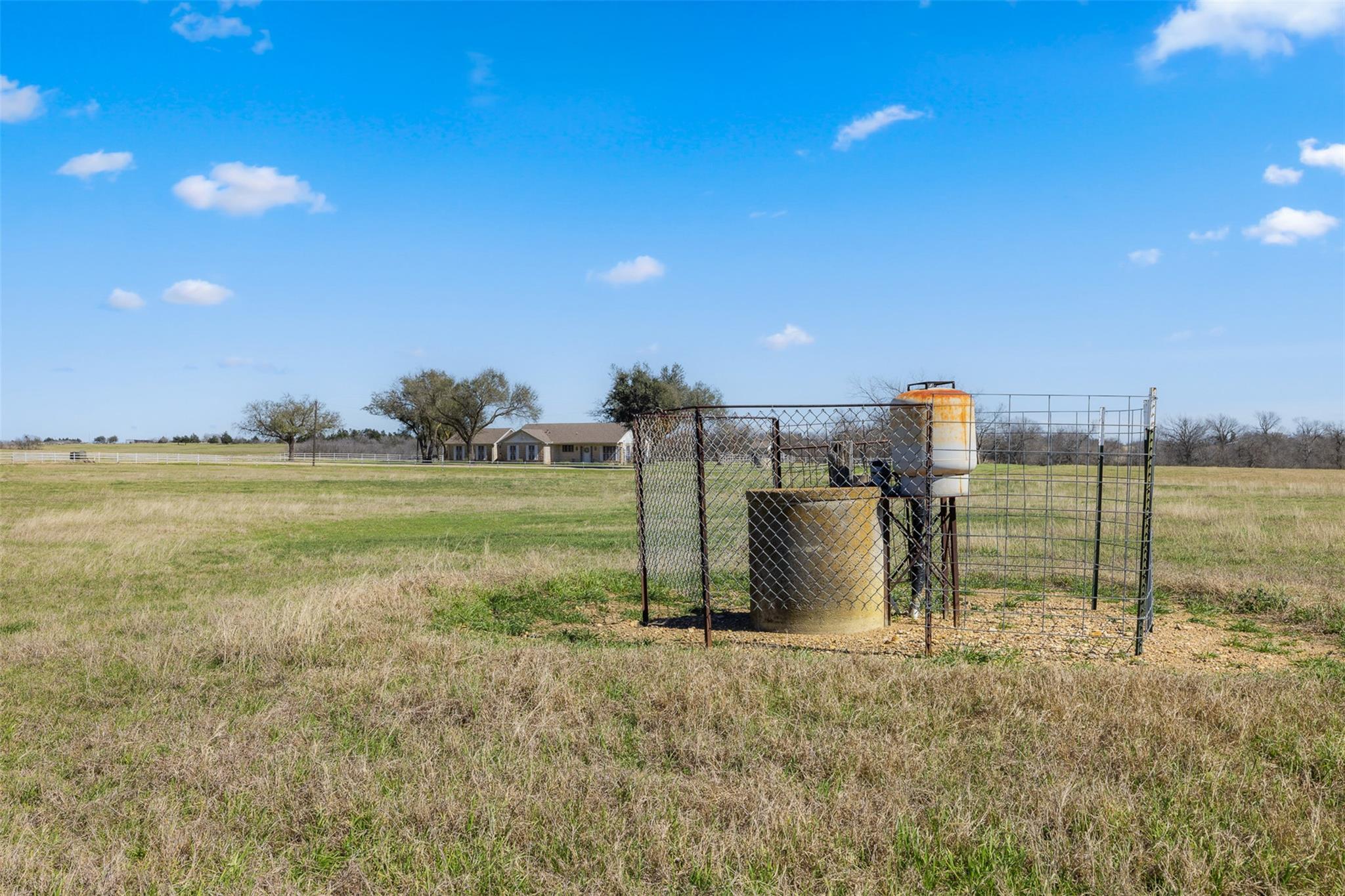 18222 N Fm 486 Property Photo 10