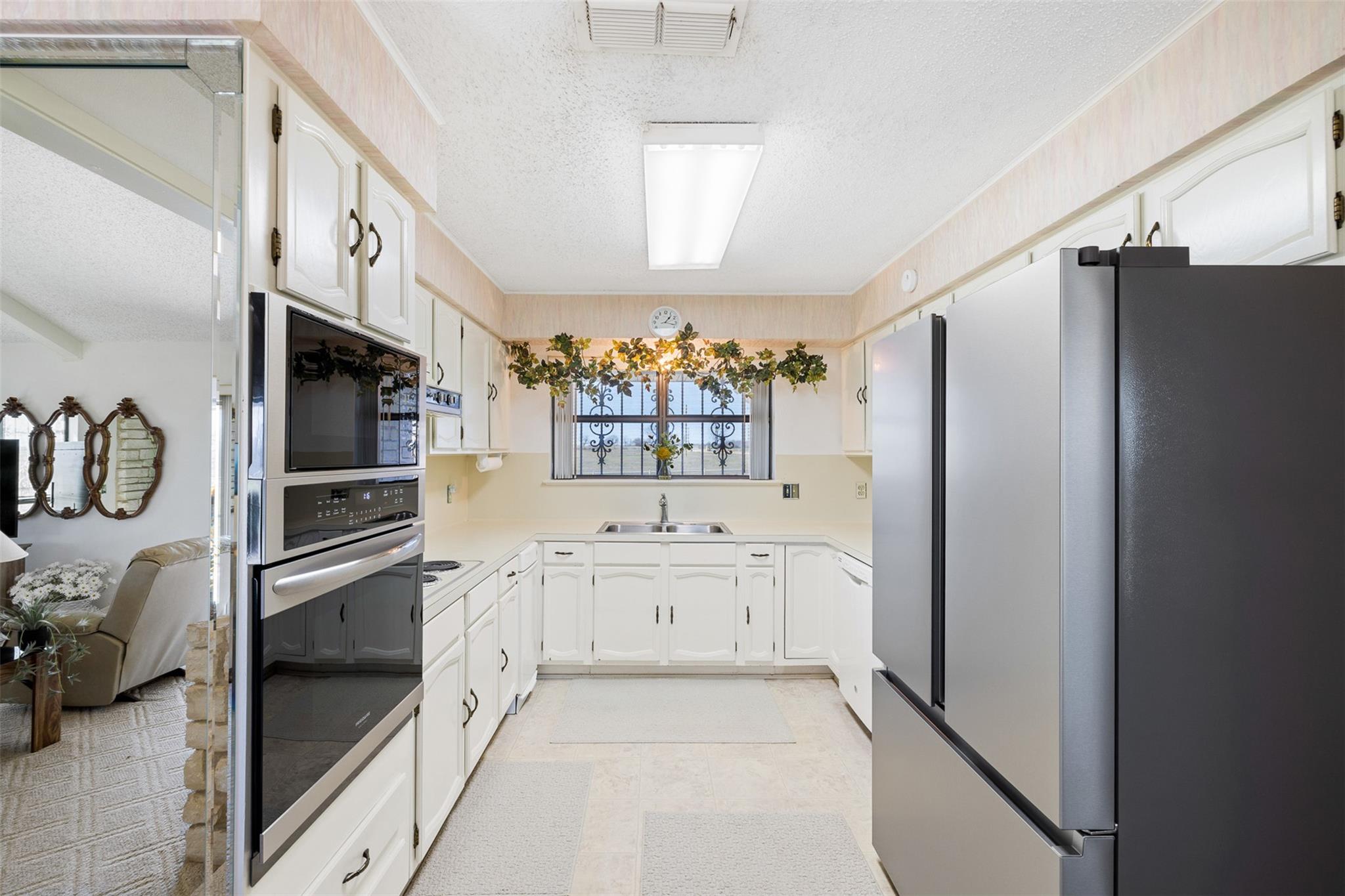 18222 N Fm 486 Property Photo 18