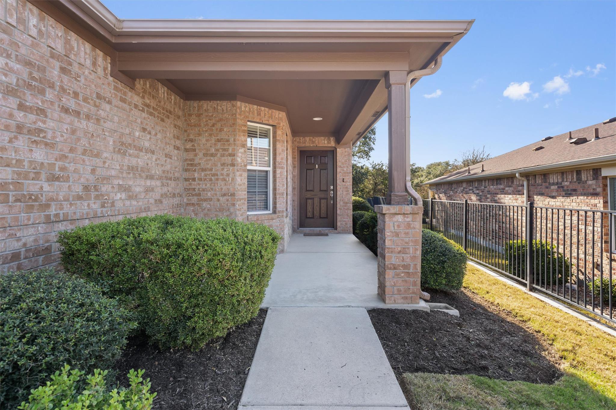 307 Kickapoo Creek Ln Property Photo 4