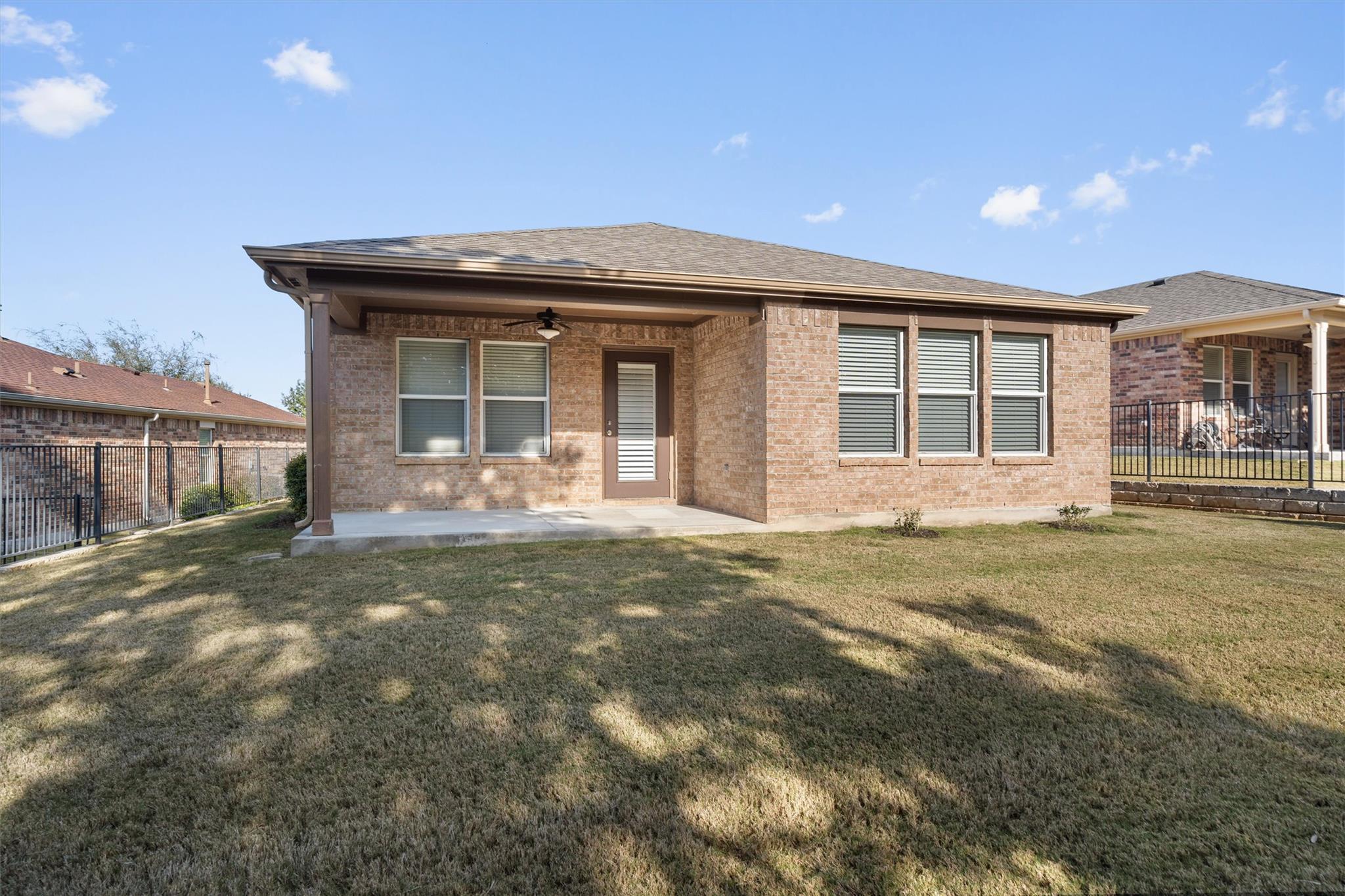307 Kickapoo Creek Ln Property Photo 27