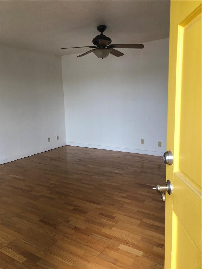 112 W 38th St #202 Property Photo 10