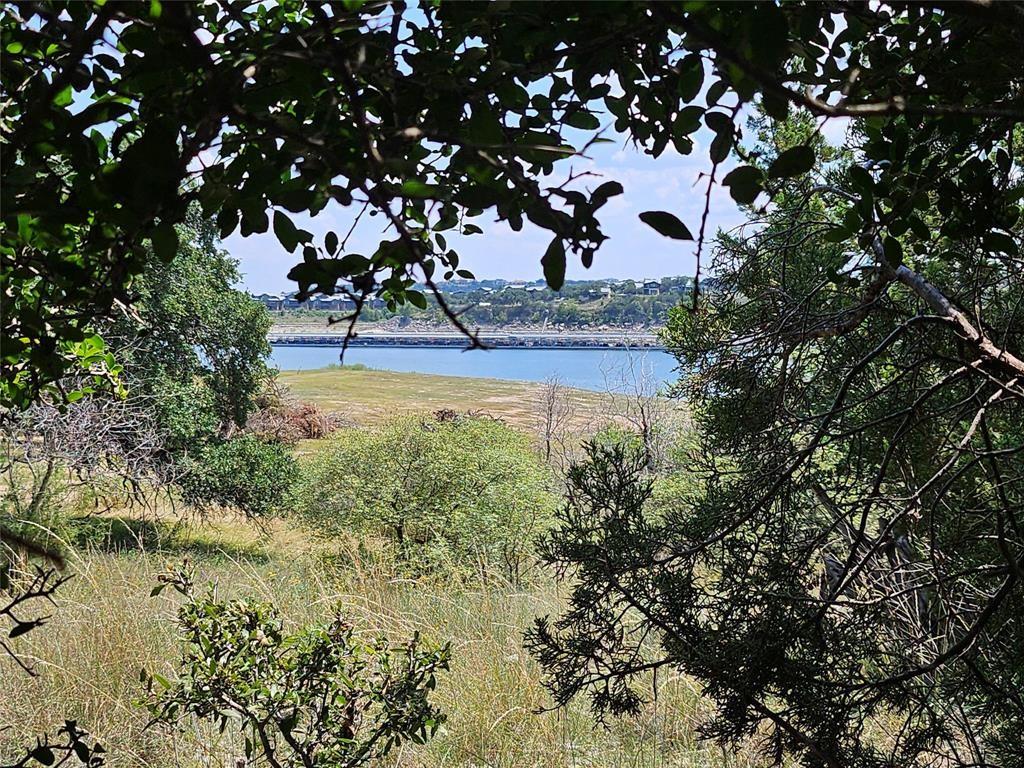 2913 Constitution Sq Property Photo 6