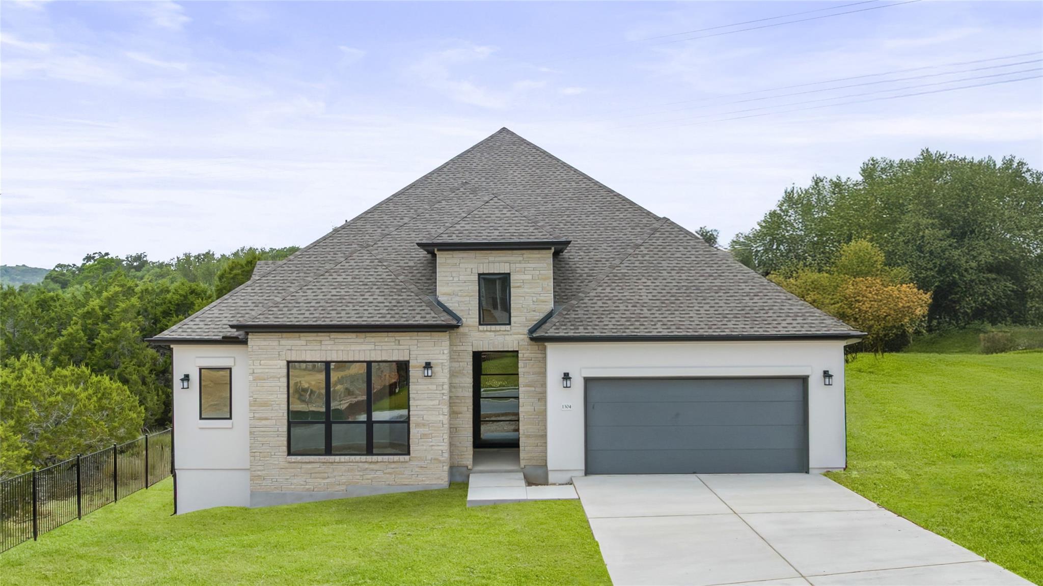 1304 Novara Trl Property Photo 1
