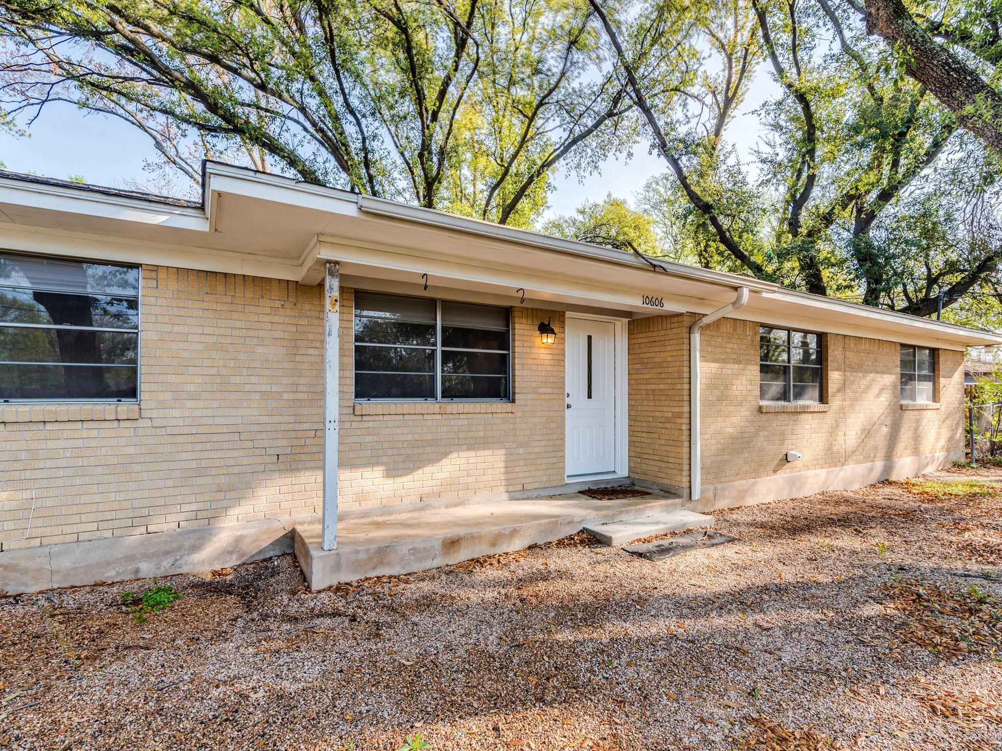 10606 Macmora Rd Property Photo 5
