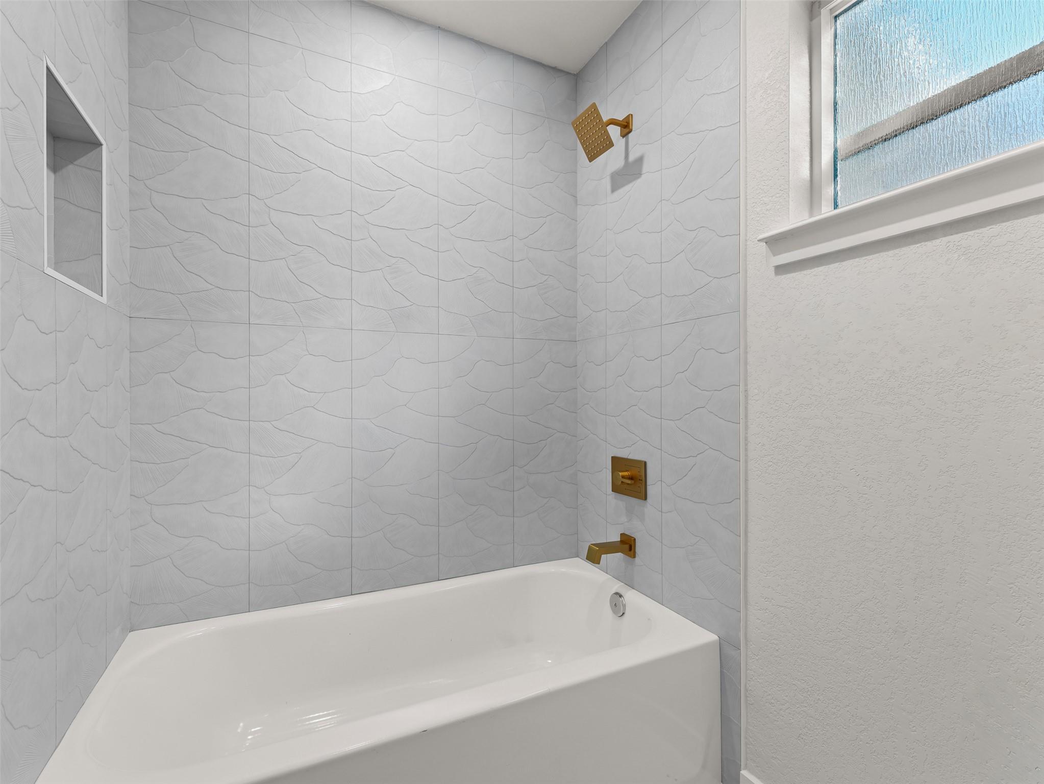3008 Cedarlawn Cir Property Photo 18