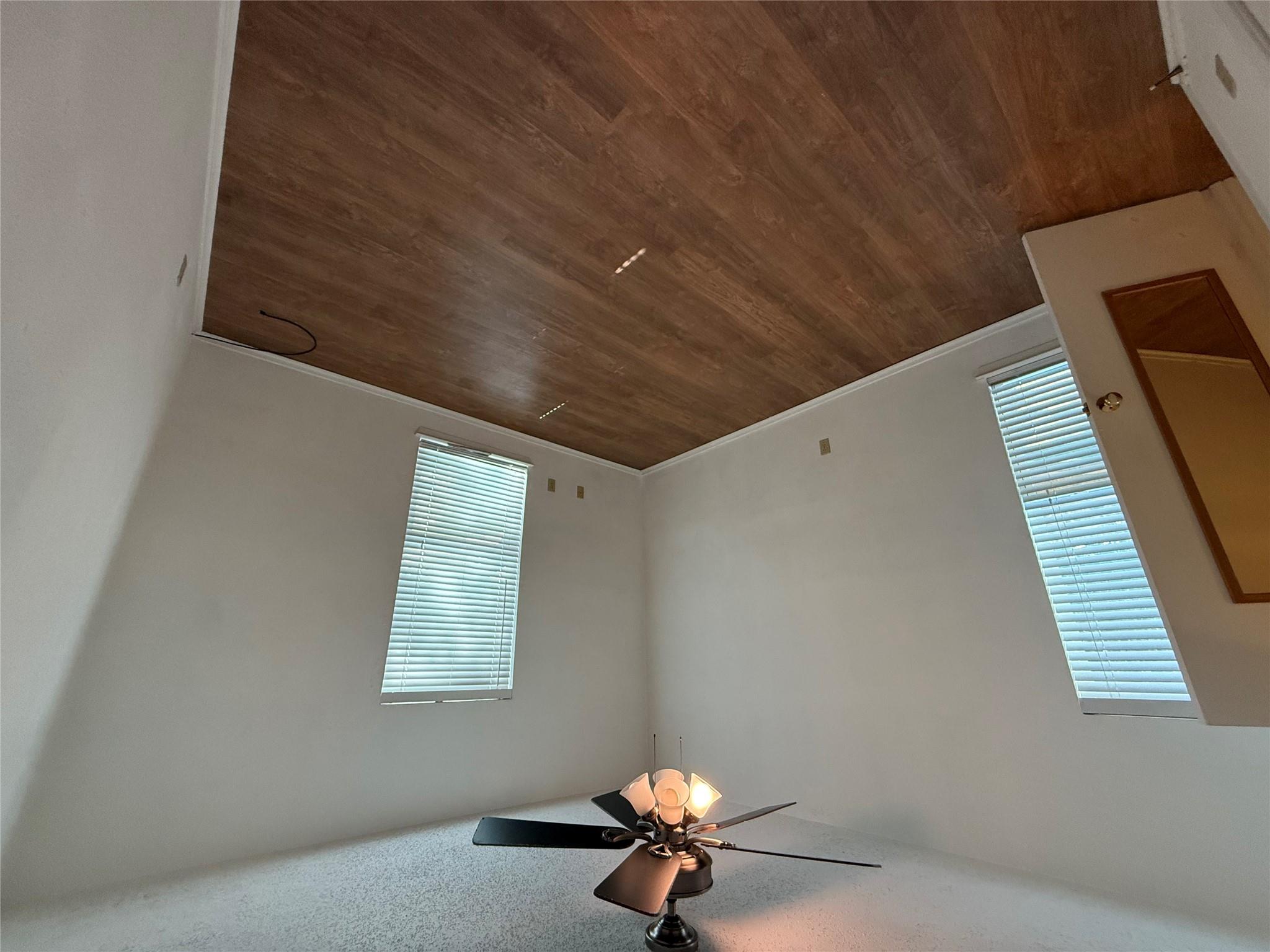 114 E 31st St #213 Property Photo 4