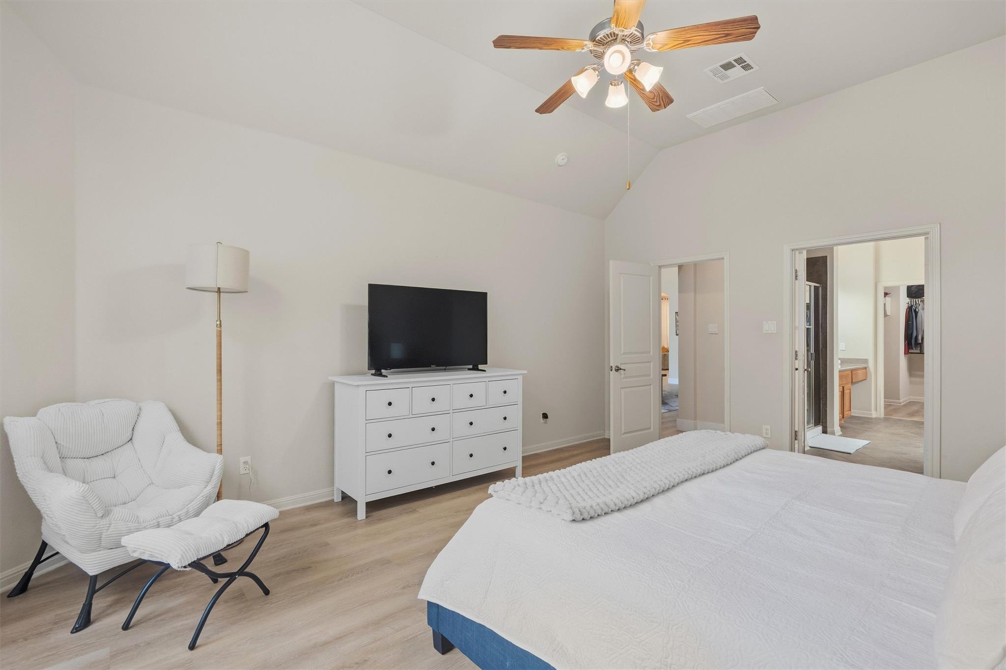 10113 Loxley Ln Property Photo 15