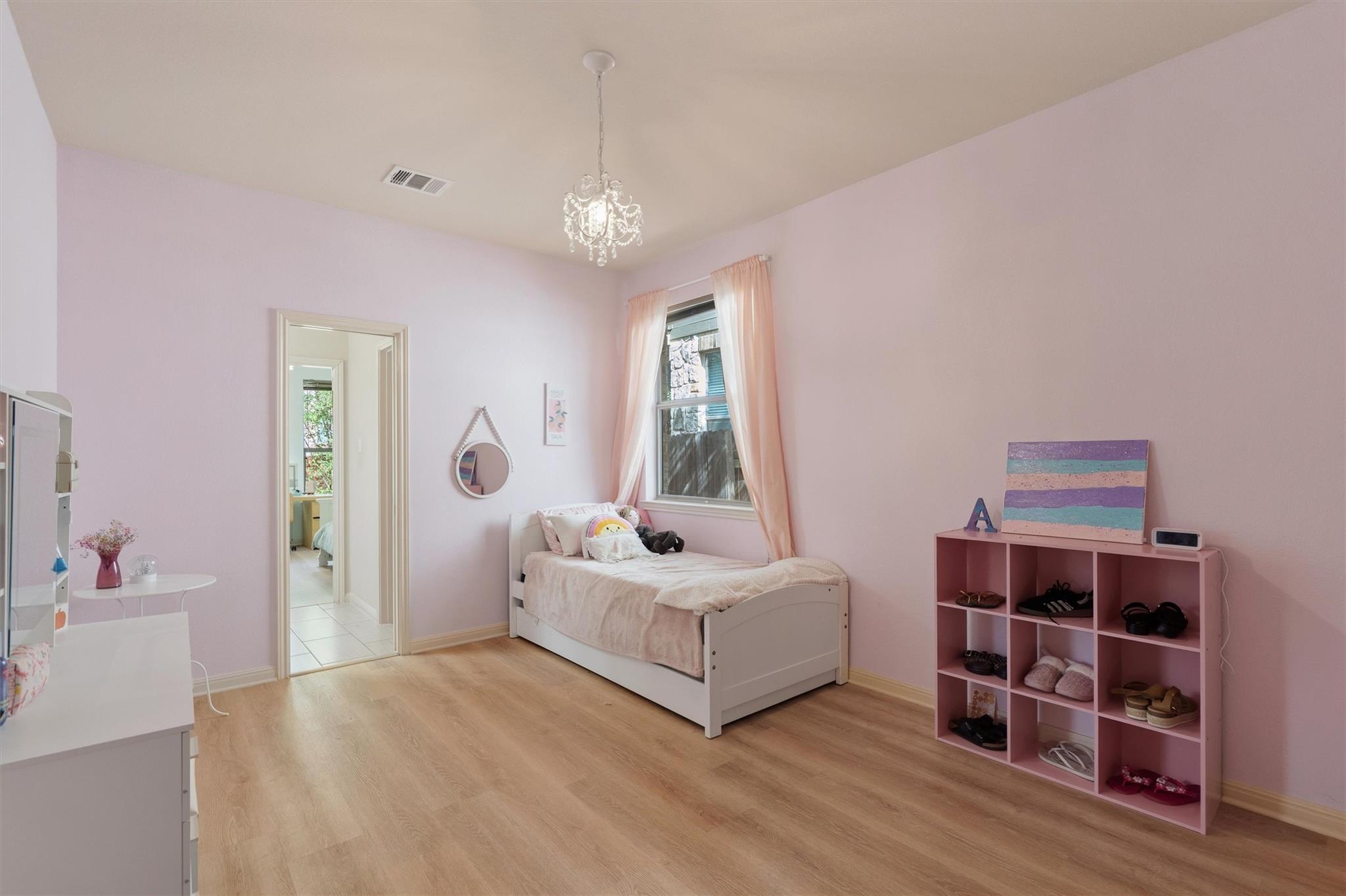 10113 Loxley Ln Property Photo 22