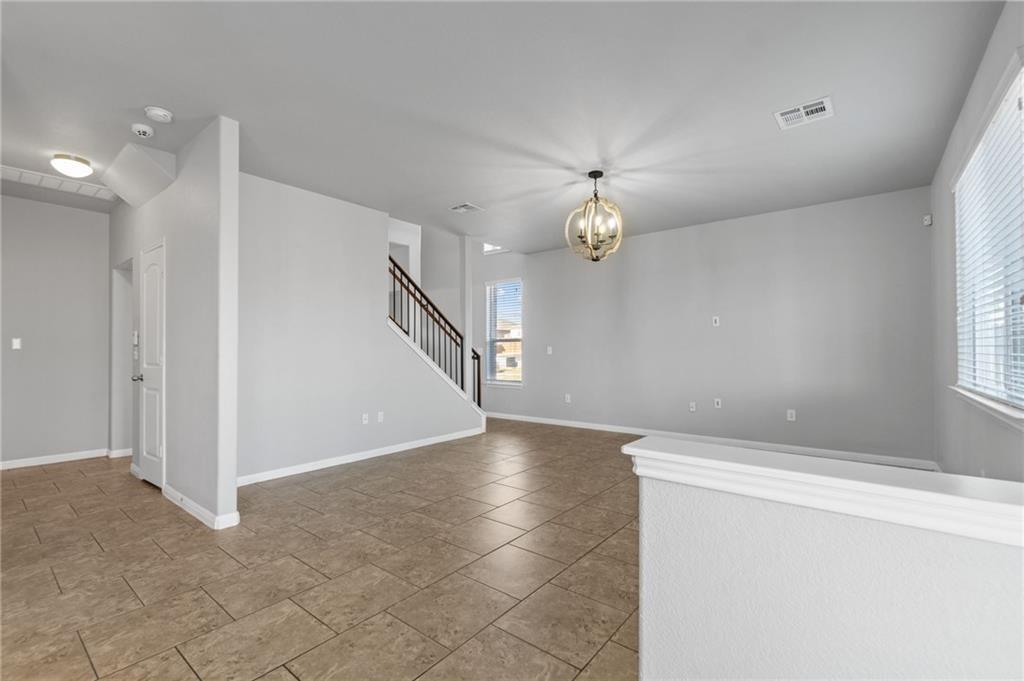 170 Kingfisher Ln Property Photo 11
