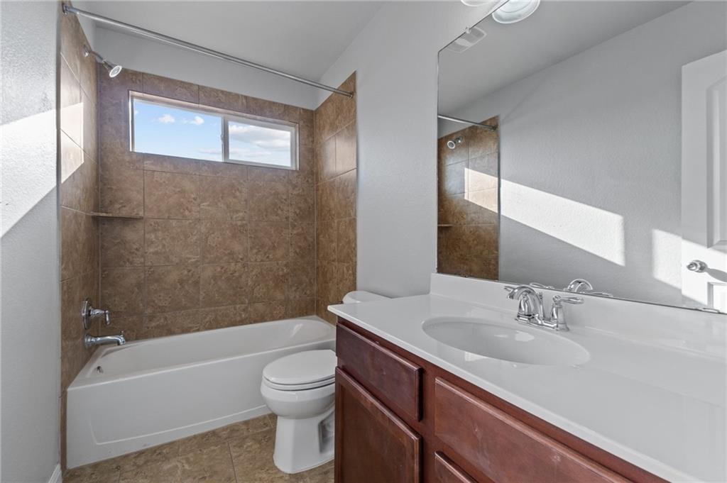 170 Kingfisher Ln Property Photo 19
